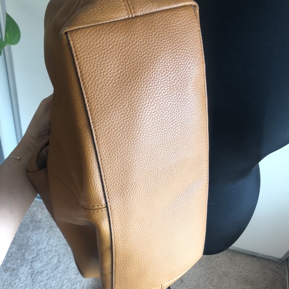 Vince camuto handbag - Picture 6 of 6